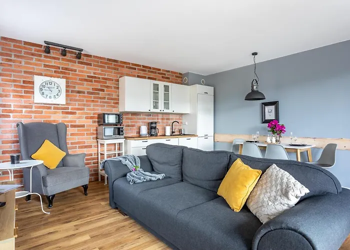 Blue Sky Perla C1 Invest * 斯克拉斯卡波伦巴