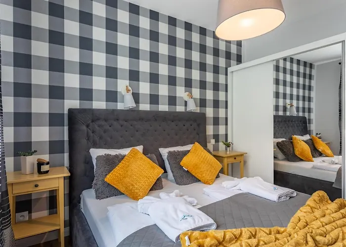 Blue Sky Perla C1 Invest Apartment *